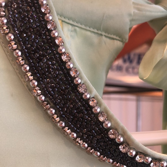 Beautiful pastel green top by coverstory, new, never worn, Size Large. - Picture 2 of 5